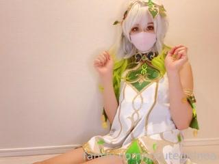 《cosplay》原 神 小 姐 姐 拿 着 玩 具 玩 弄 白 虎 粉 嫩 小 穴 诱 惑你